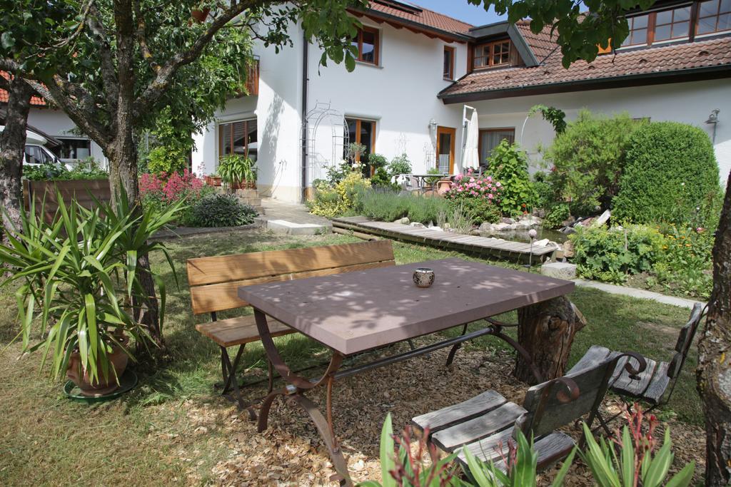 Ferienappartement Eninger Fleischwangen Экстерьер фото